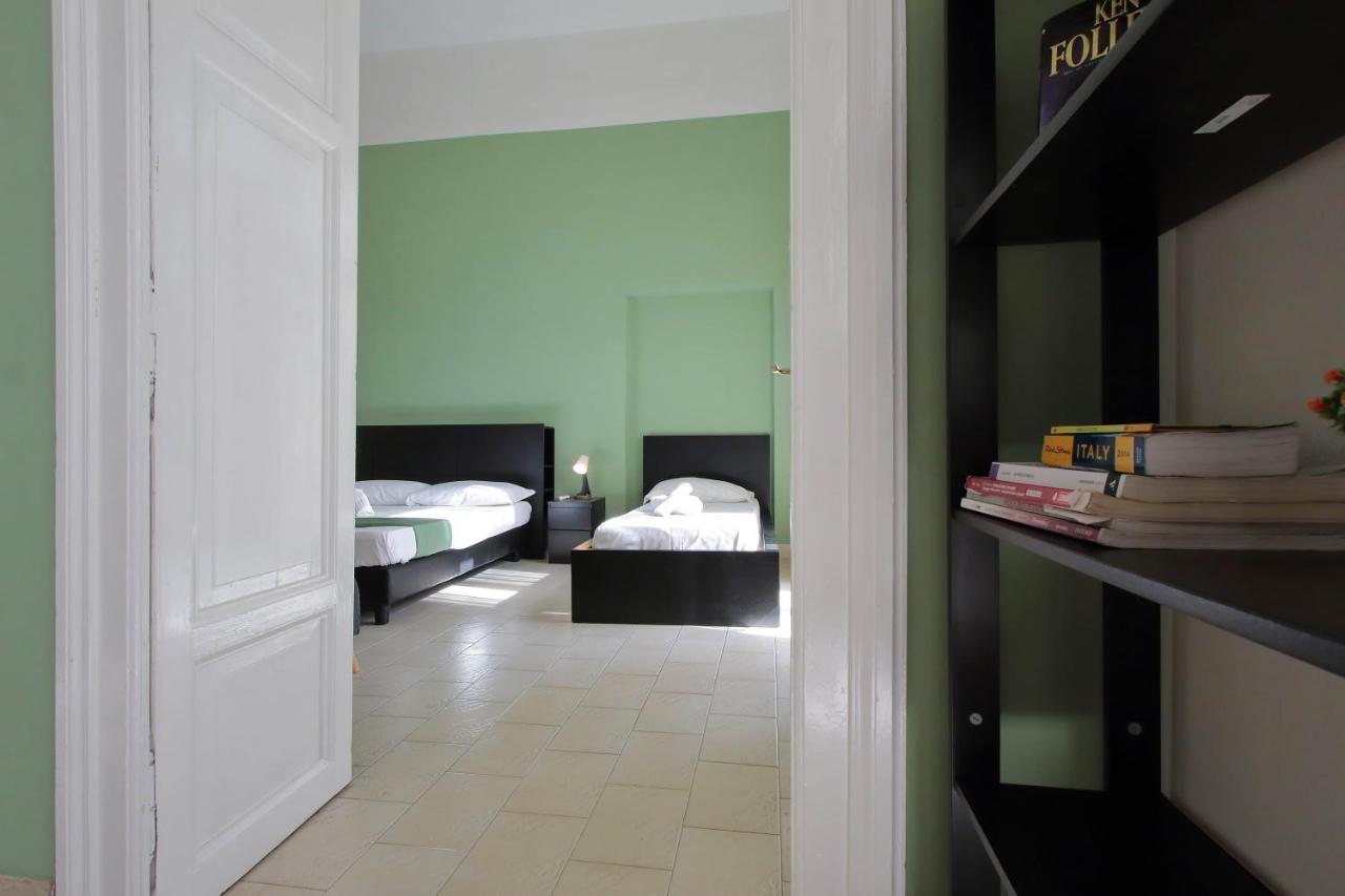 Residence Apartment Lucky Stars Рим Екстериор снимка